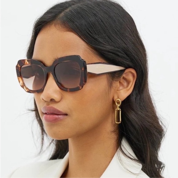 Prada Sunglasses - Picture 2 of 8